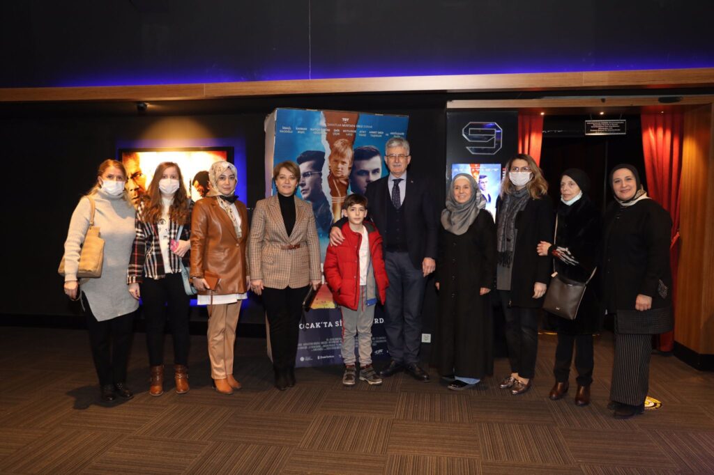 AK Parti Kocaeli, “Kesişme: İyi ki varsın Eren” Filmini İzledi