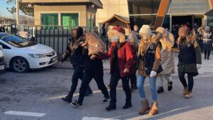 Hırsızlık Çetesi 47 Şüpheli Adliyede