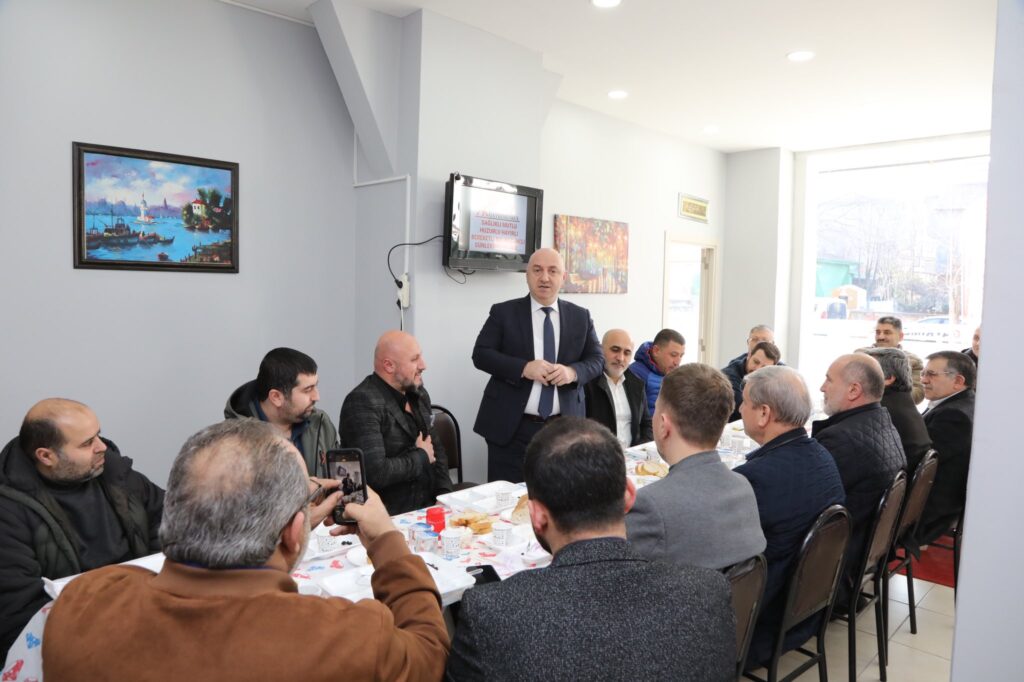 Başkan Bıyık Esnaf Toplantılarına Devam Ediyor