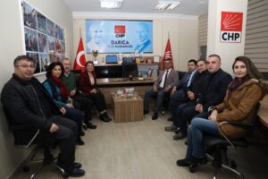 Fatma Kaplan Hürriyet, CHP Darıca İlçe Binasını Ziyaret Etti.