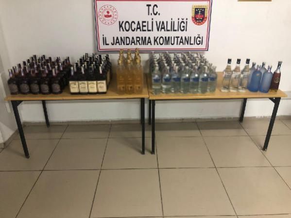 Aracından 60 Bin Liralık Kaçak İçkiyle Yakalandı