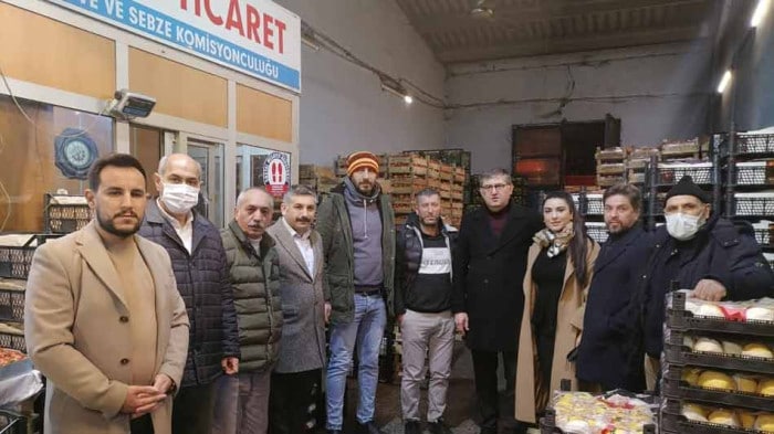 CHP Kocaeli Sabahın İlk Işıklarıyla İşçileri ve Esnafı Ziyaret Etti