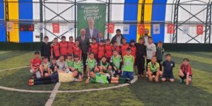 Derince’de bayram ve spor coşkusu vardı