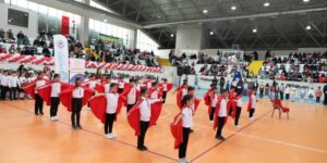 23 Nisan coşkuyla kutlandı