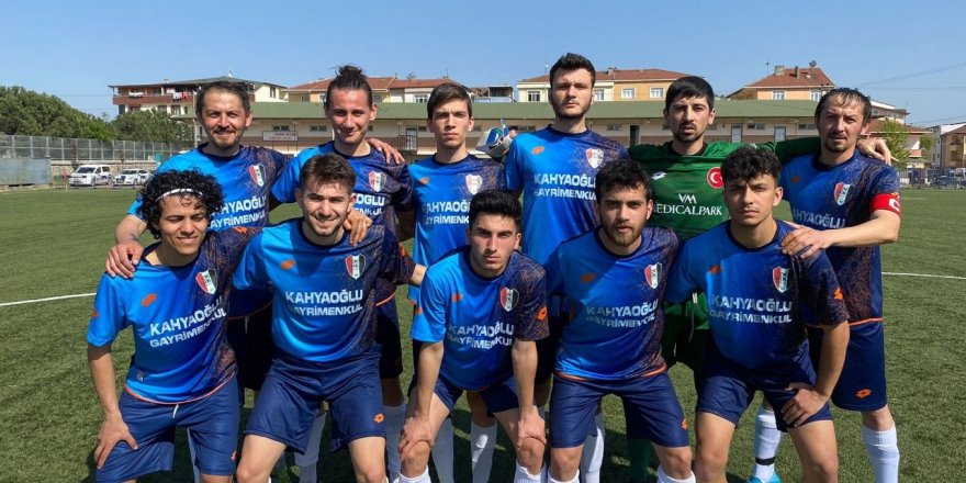 Erenlerspor kaçıyor Kirazlıyalı kovalıyor
