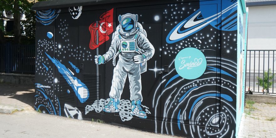 Trafolar sanat eserine dönüştü