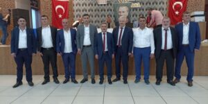 Minibüsçülerde başkan değişmedi