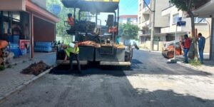Gebze’de sıcak asfalt serim çalışmaları