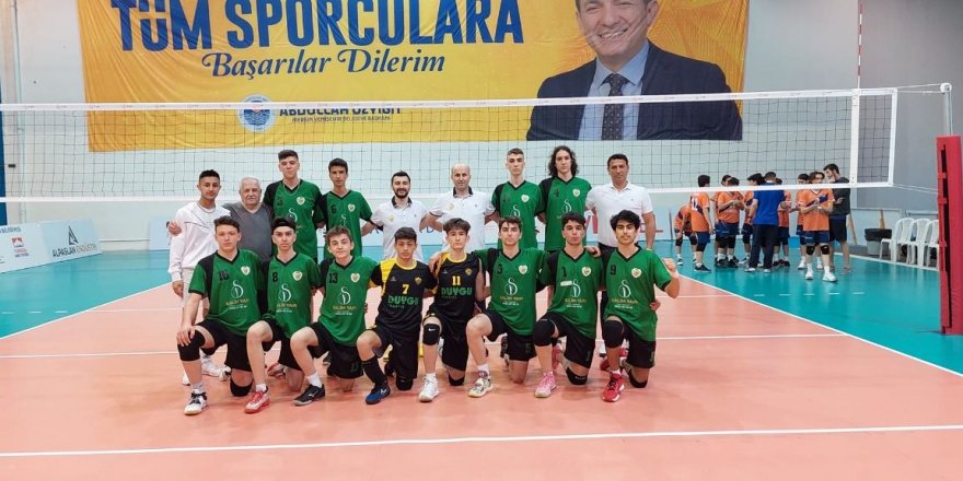 Bizimkiler iyi başladı