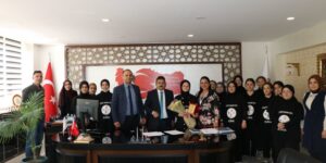 Robotik kodlama yapan öğrencilerine destek