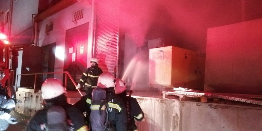 Fabrikada trafo yangını!