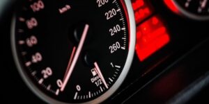 Otoyollarda hız sınırları yükseltildi