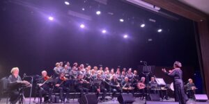 Kadınlar Korosu yazı şarkılarla karşıladı