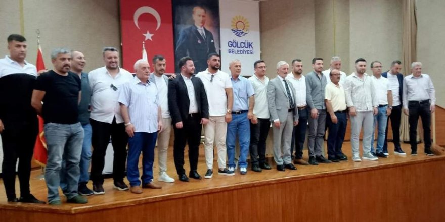 Gölcükspor’da görev dağılımı yapıldı