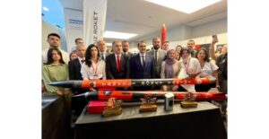 Bakan Dönmez, “İnovasyon ve Teknoloji Zirvesi”nde konuştu