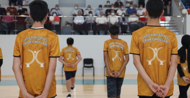 Darıca’da ücretsiz spor okulu kayıtları devam ediyor