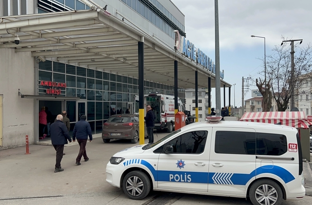 Gebze’de balkondan düşen çocuk yaralandı