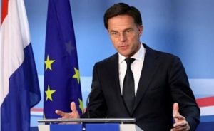 Hollanda’da hükümet düştü