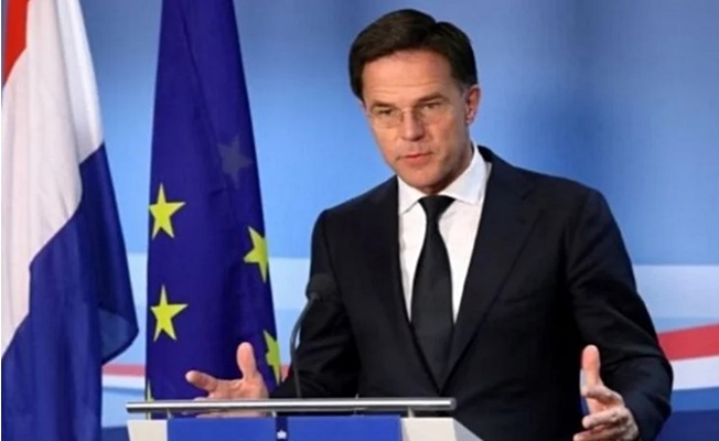 Hollanda’da hükümet düştü